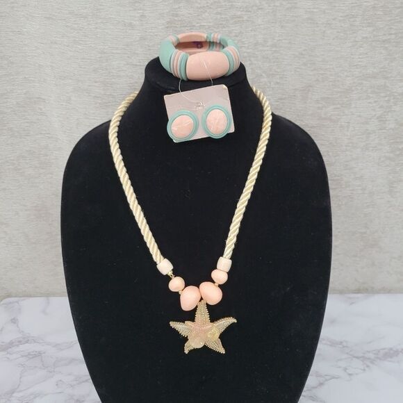 Vintage 80s Pastel Jewelry Set Starfish Pendant Necklace Earrings Bracelet - Picture 1 of 16